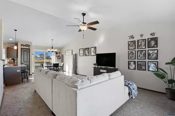 Box Elder, SD 57719,639 Boswell Boulevard