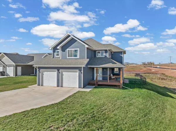 131 Sky Ridge Avenue, Spearfish, SD 57783