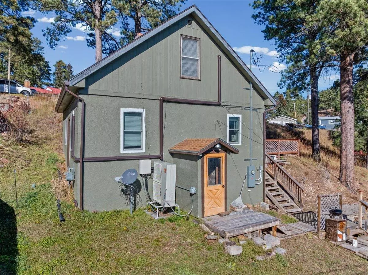 Lead, SD 57754,407 W Summit Street