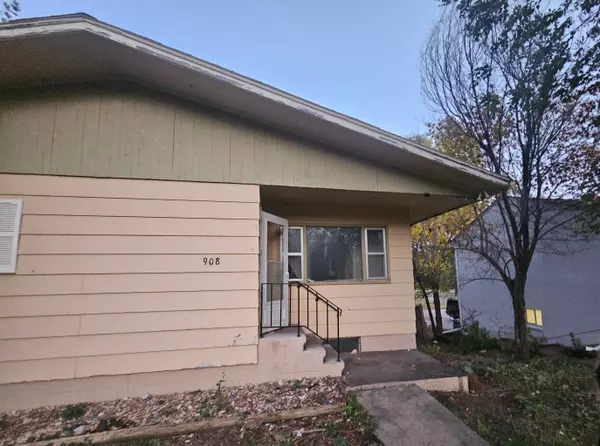 908 Willsie Avenue, Rapid City, SD 57701