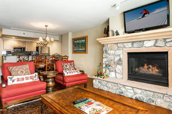 Beaver Creek, CO 81620,1120 Village 204