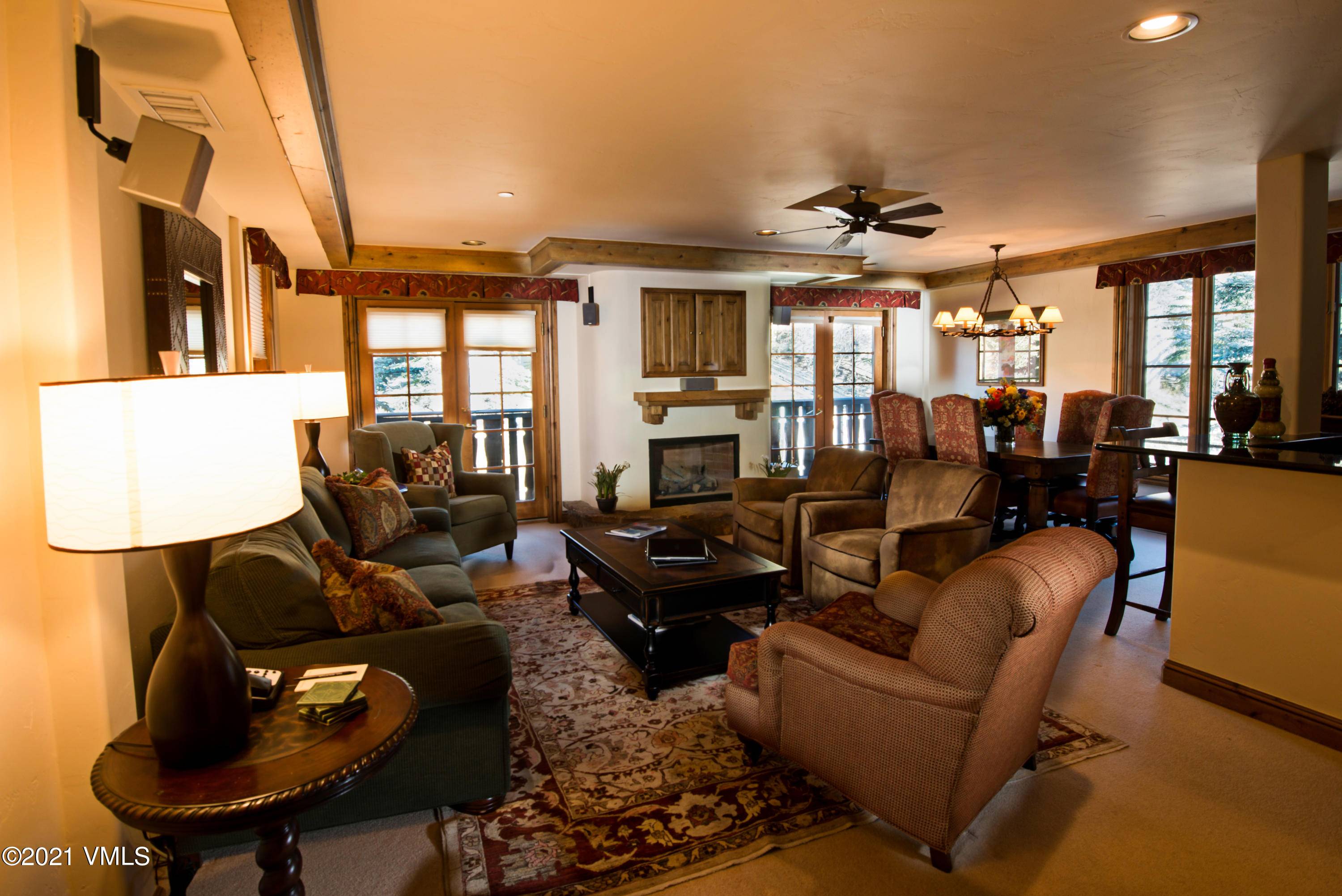 Vail, CO 81657,352 E Meadow J