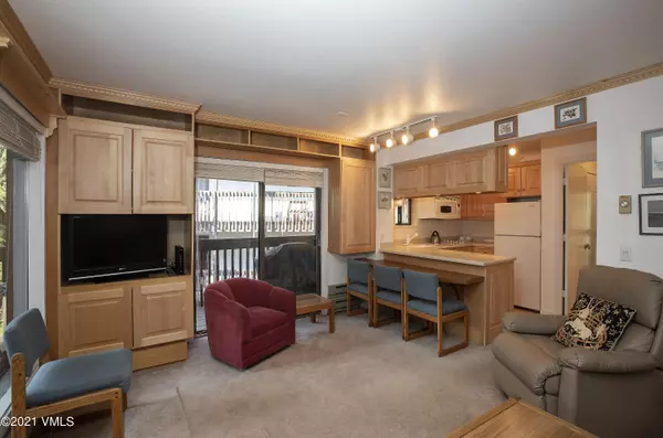 Vail, CO 81657,4680 Vail  Racquet Club DR 15