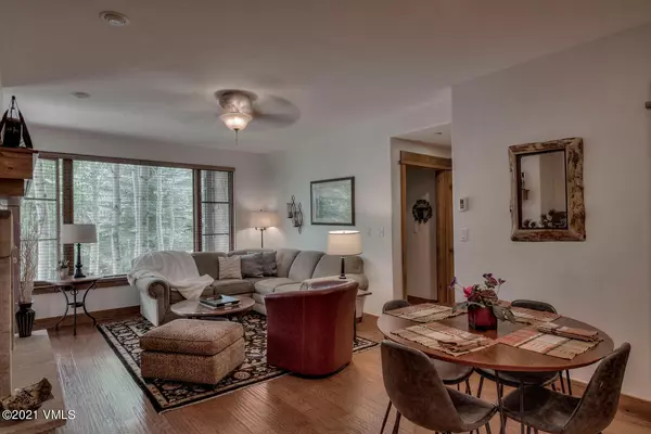 Edwards, CO 81632,30 Cresta RD 204