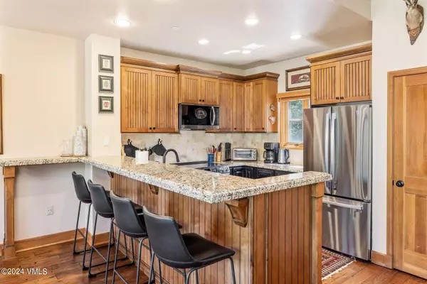 Beaver Creek, CO 81620,17 Meadow CT E-3