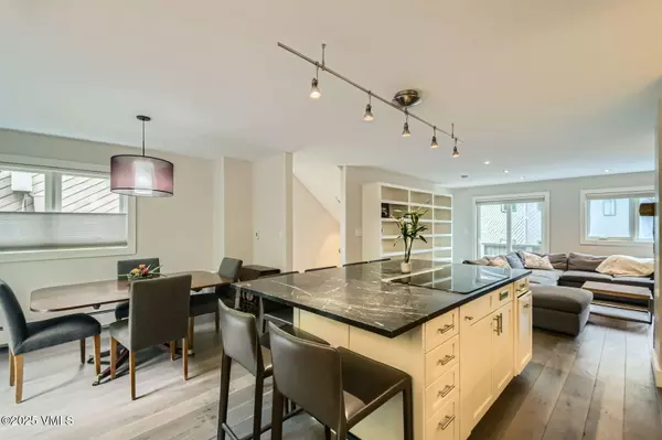 Vail, CO 81657,3930 Fall Line DR 12