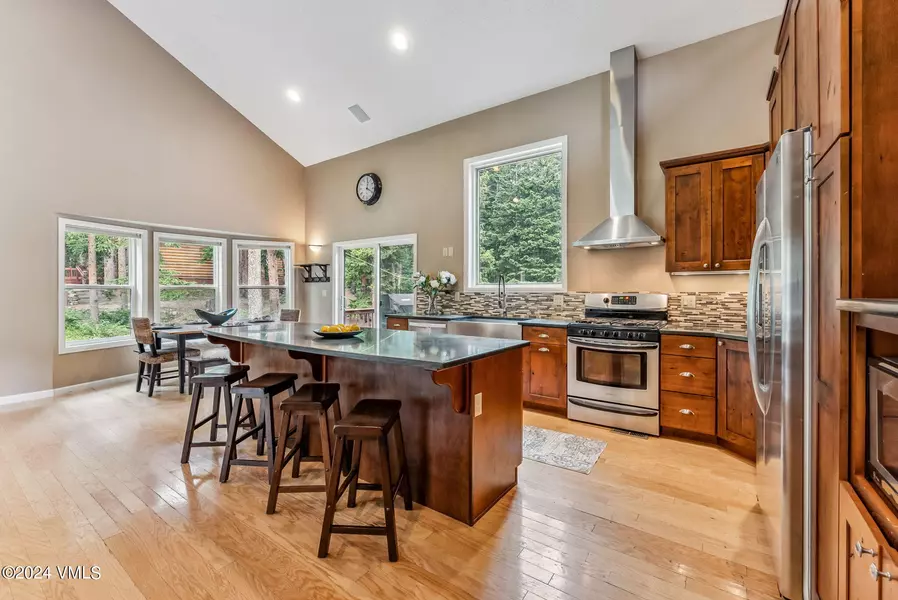 507 County RD 674, Breckenridge, CO 80424