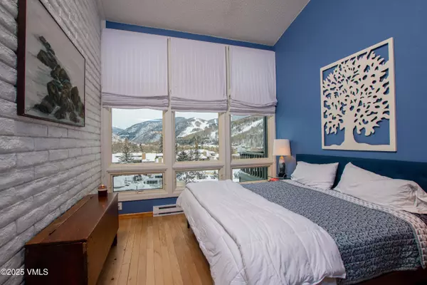 Vail, CO 81657,1063 Vail View DR 26