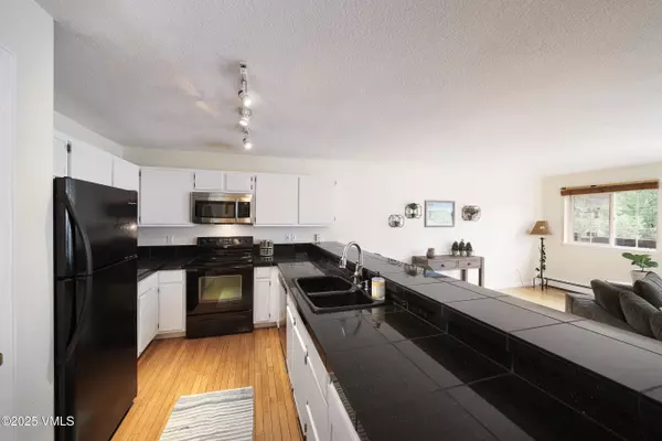 Avon, CO 81620,205 Hurd LN 4311