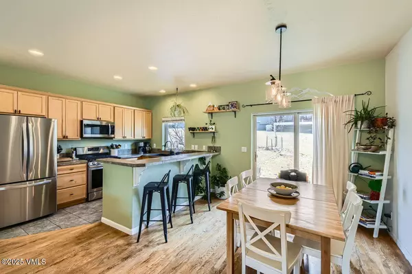 60 Mill RD I-4, Eagle, CO 81631