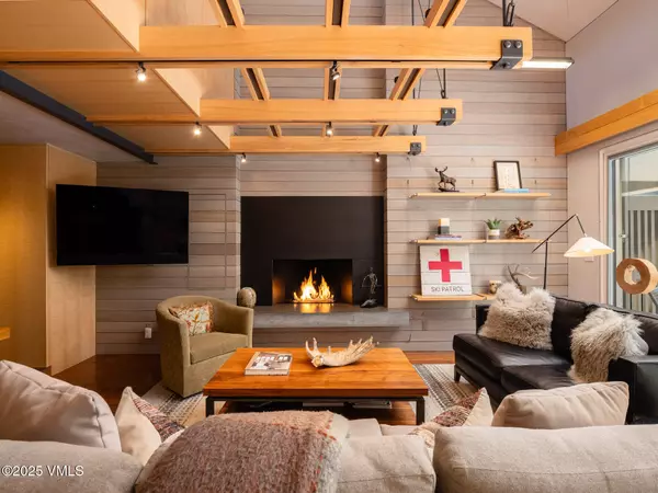 Vail, CO 81657,62 E Meadow 302