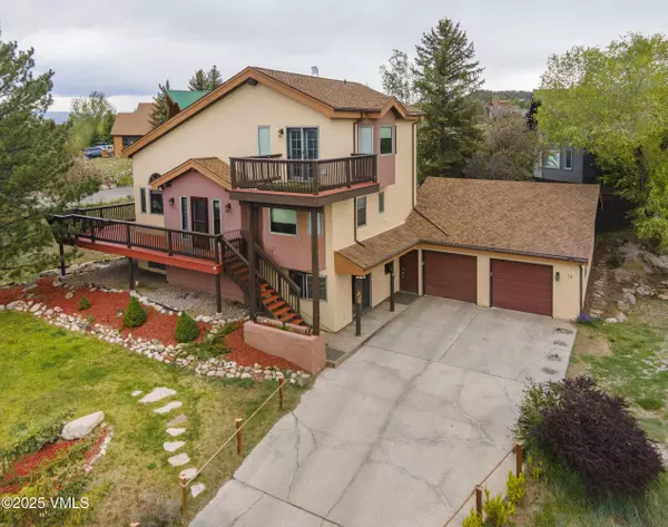 13 Pinion LN, Eagle, CO 81631