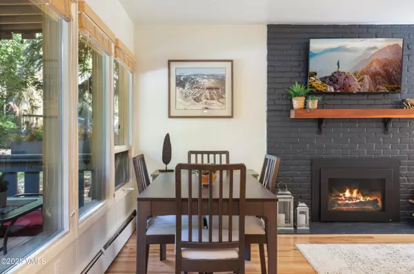 Vail, CO 81657,909 Red Sandstone B2