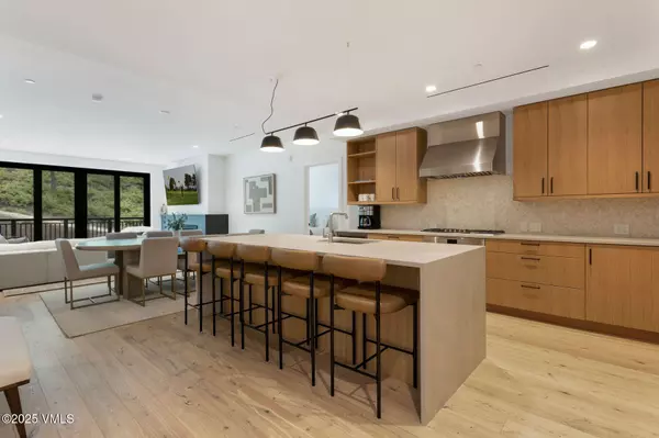 Avon, CO 81620,38460 HWY 6 409