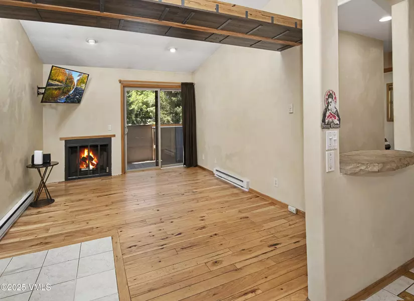 1050 W Beaver Creek E-201, Avon, CO 81620