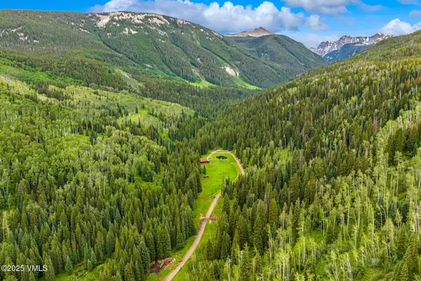 801 Holy Cross DR, Edwards, CO 81632