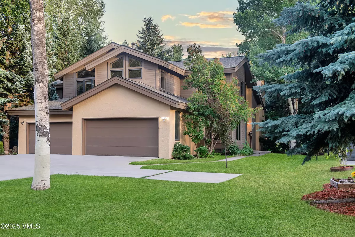 Eagle-vail, CO 81620,100 Deer BLVD B