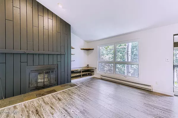 Eagle-vail, CO 81620,39371 Hwy 6 303