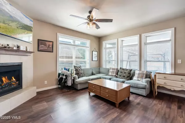 22 Salmon LOOP,  Dotsero,  CO 81637