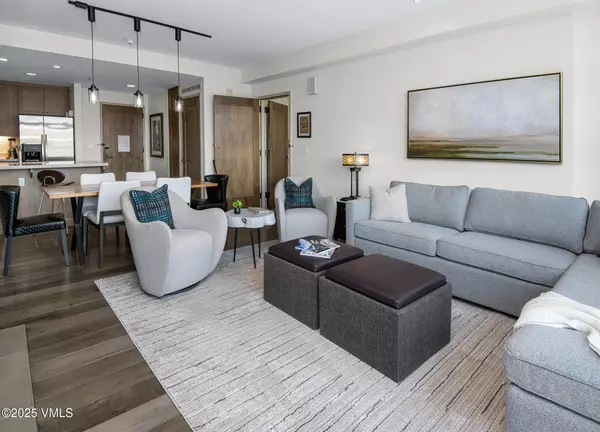 Avon, CO 81620,126 Riverfront LN 824