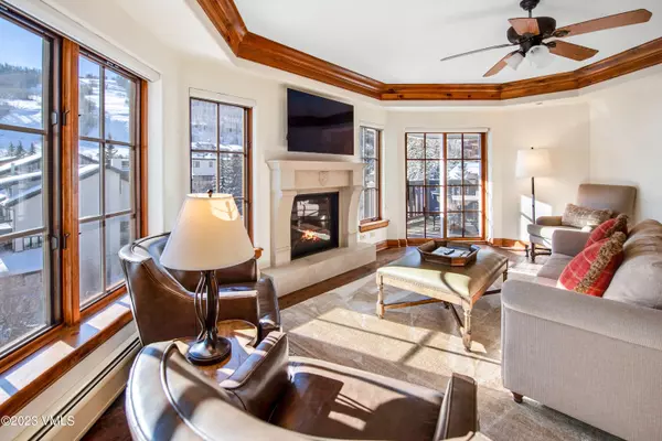 Vail, CO 81657,242 E Meadow DR 205-1