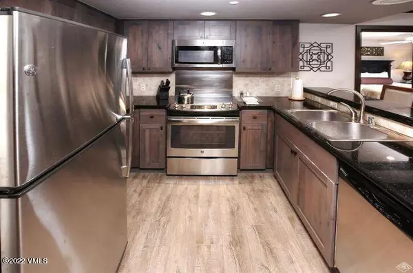 Beaver Creek, CO 81620,210 Offerson 121-3