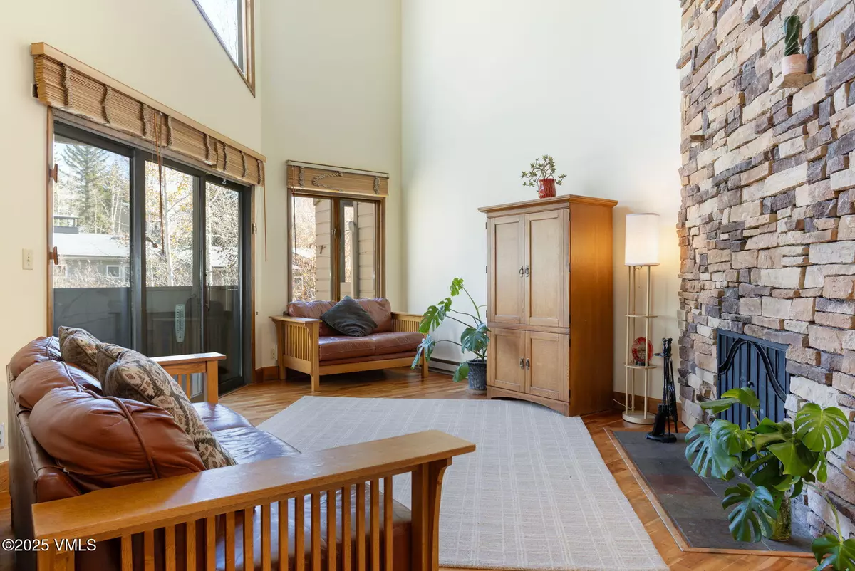 Vail, CO 81657,945 Red Sandstone RD B-6