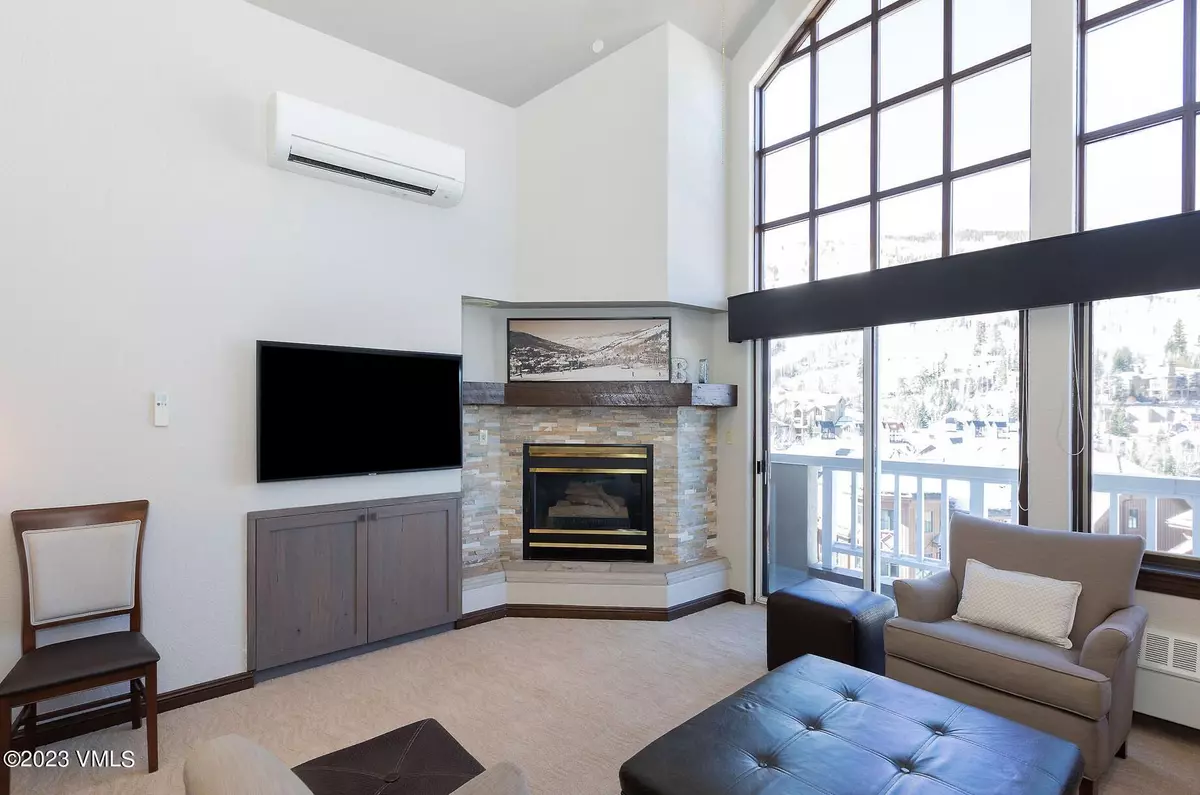 Beaver Creek, CO 81620,210 Offerson RD R-123, Week 10