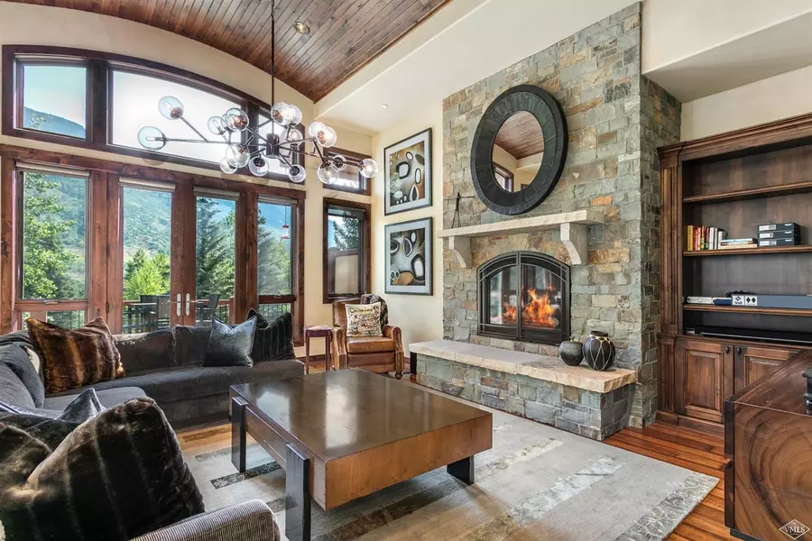 4852 Meadow LN B, Vail, CO 81657