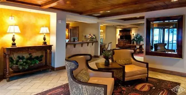 Vail, CO 81657,242 E Meadow DR 305-2