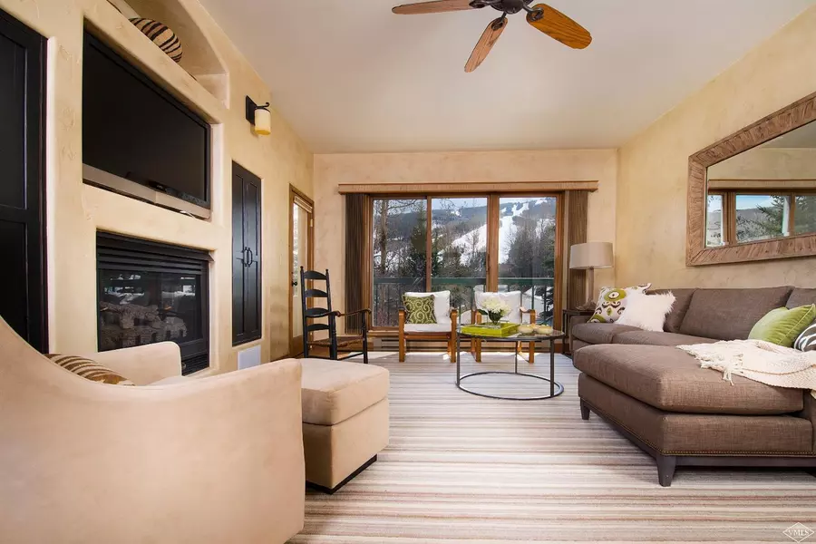 50 Scott Hill RD UB106, Beaver Creek, CO 81620