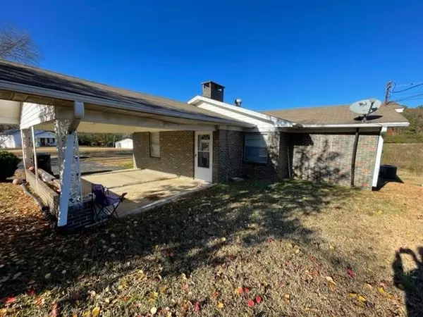 Winfield, AL 35594,398 Drake Loop