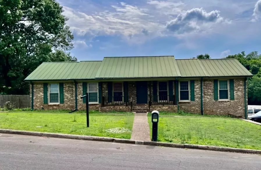 Florence, AL 35631,102 Chaparral Dr