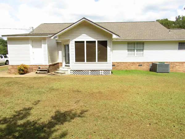 Winfield, AL 35594,419 Crestwood Dr