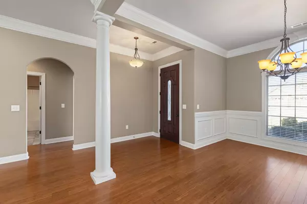 Muscle Shoals, AL 35661,107 Heather Ln