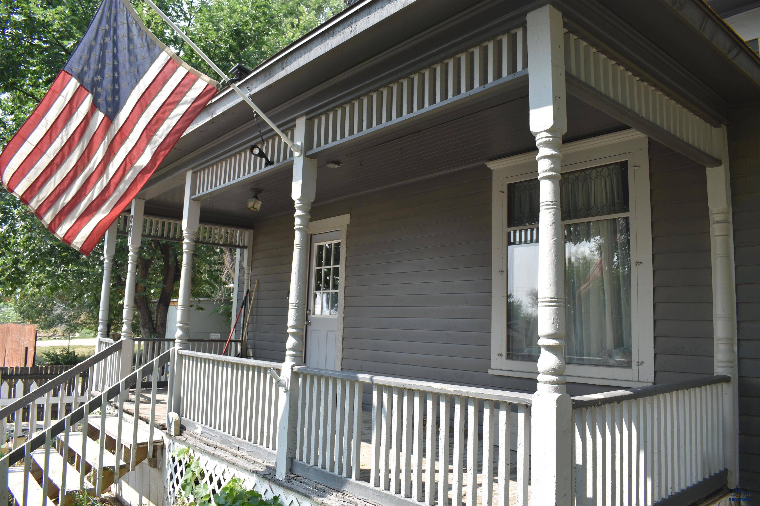 Rapid City, SD 57701-0945,821 Wood Ave