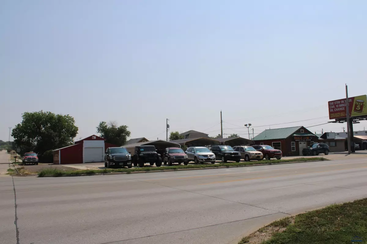 Rapid City, SD 57701,644 N Lacrosse St