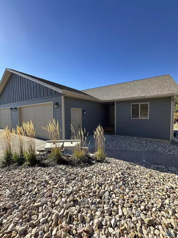 727 STAGE RUN RD, Deadwood, SD 57732