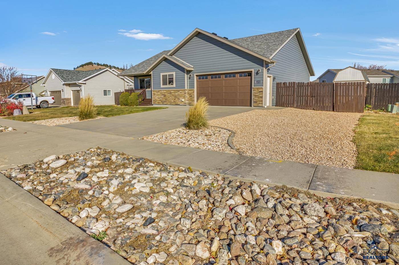 14920 Sun Valley Dr, Summerset, SD 57769