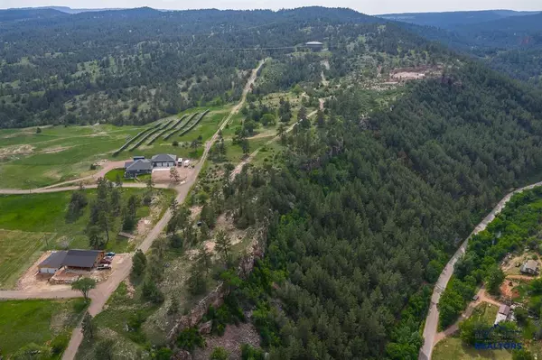 2233 Doran Rd, Hot Springs, SD 57747