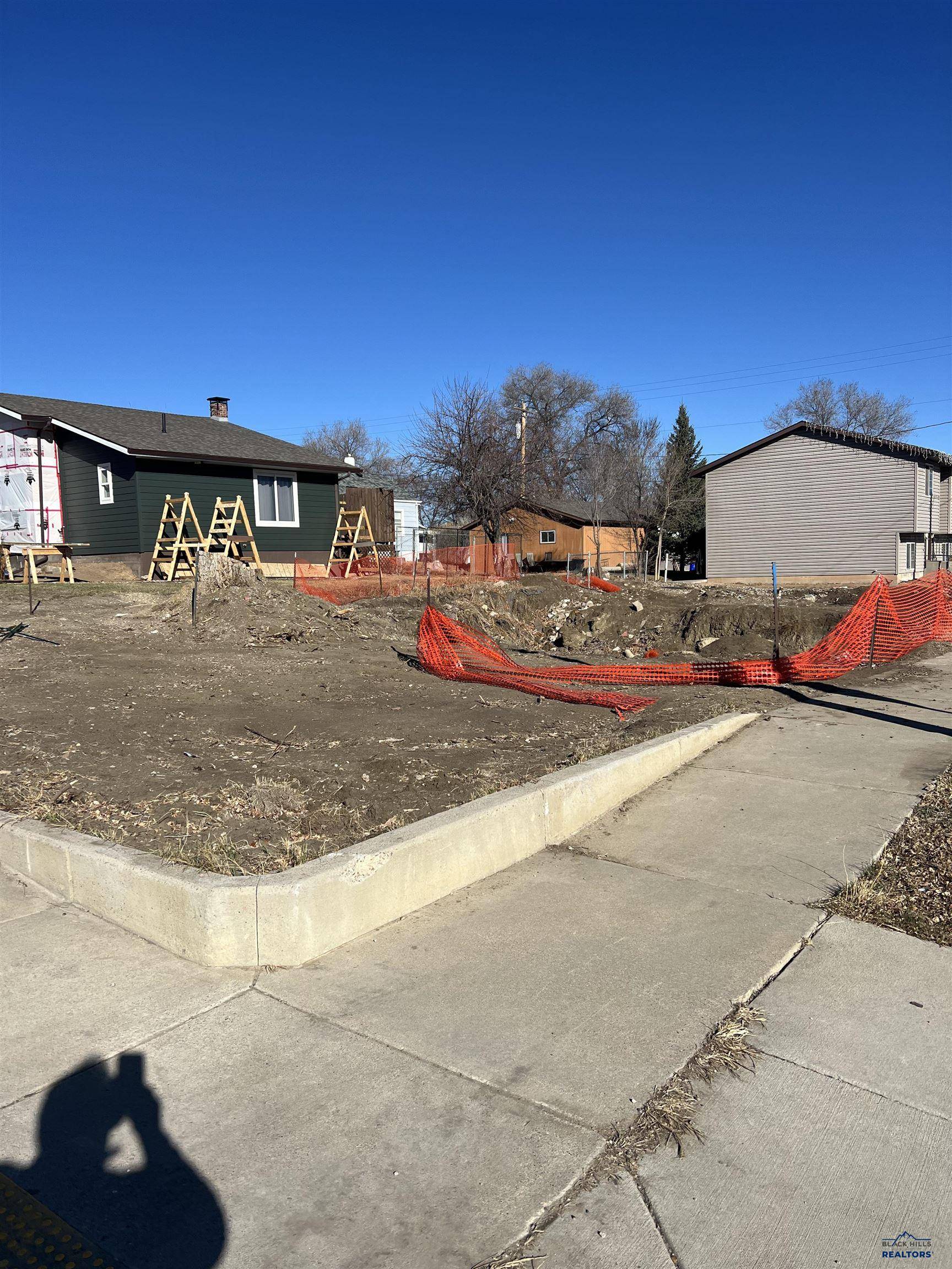 1625 6th St, Rapid City, SD 57701