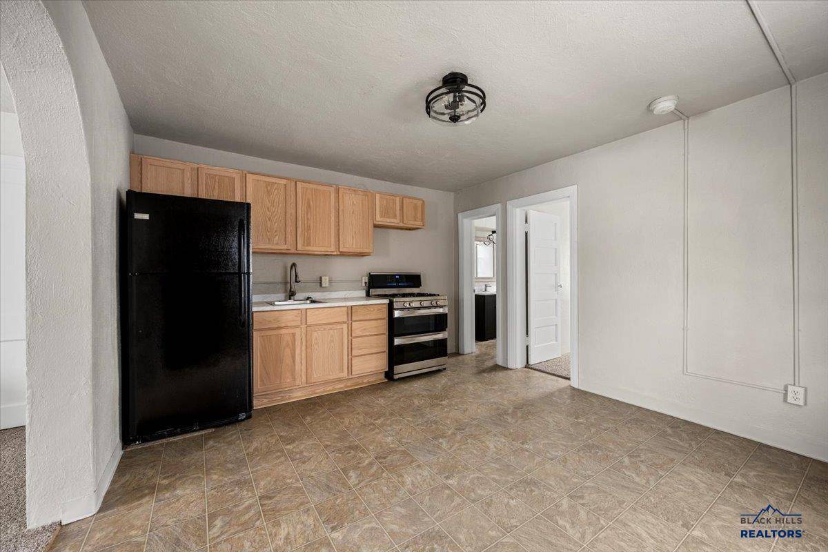 Spearfish, SD 57783,314 N 5th St