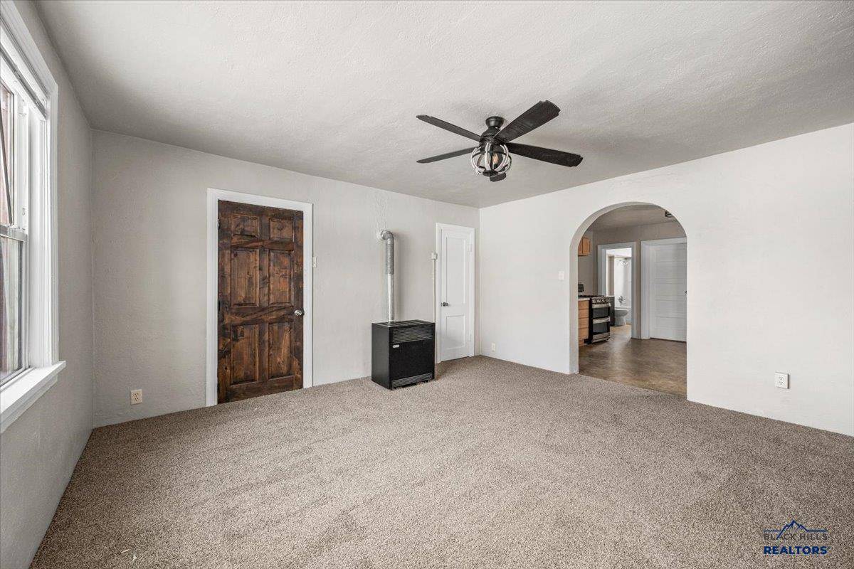 Spearfish, SD 57783,314 N 5th St