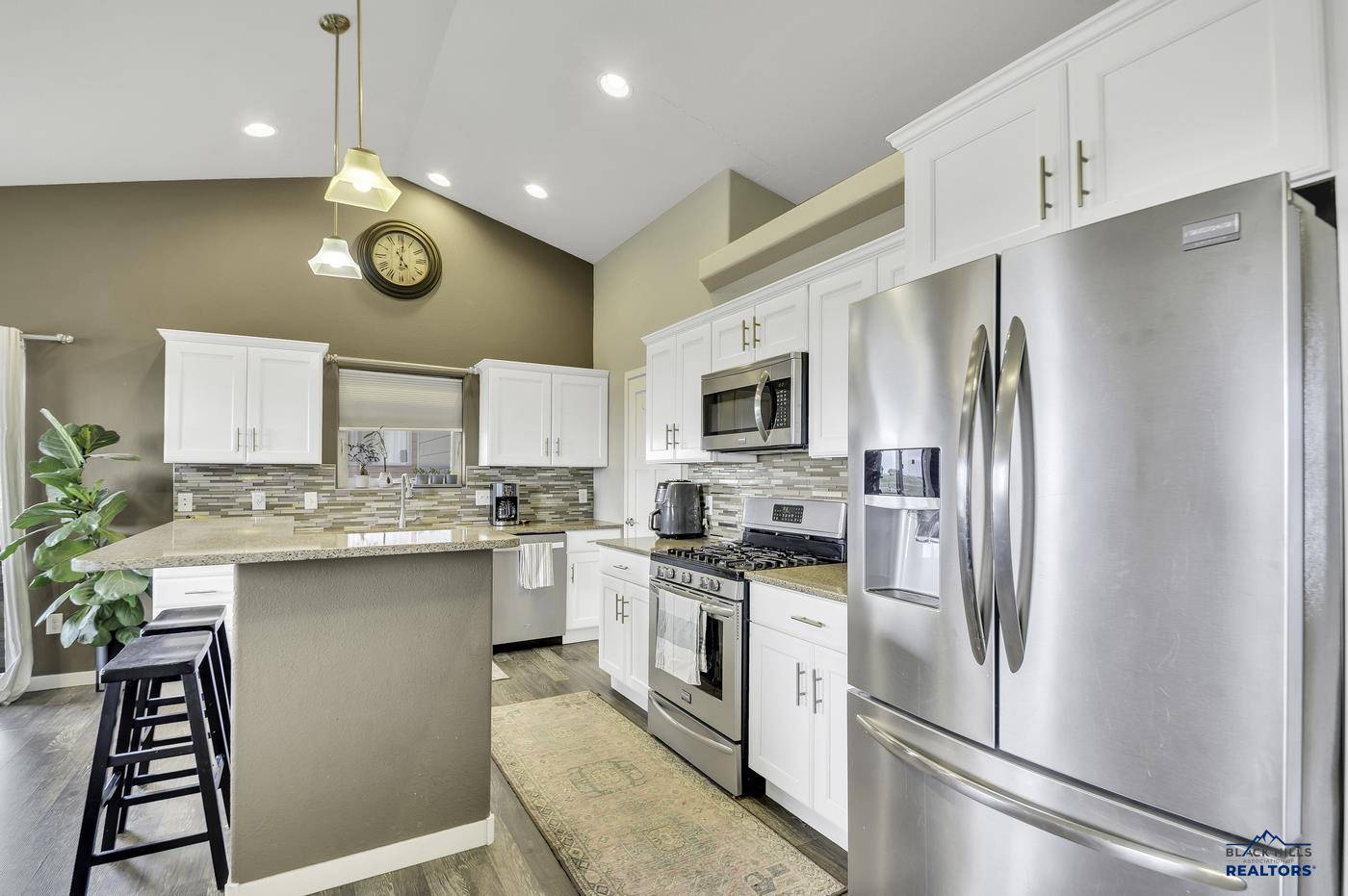 Rapid City, SD 57701,4376 Vinecliff Dr