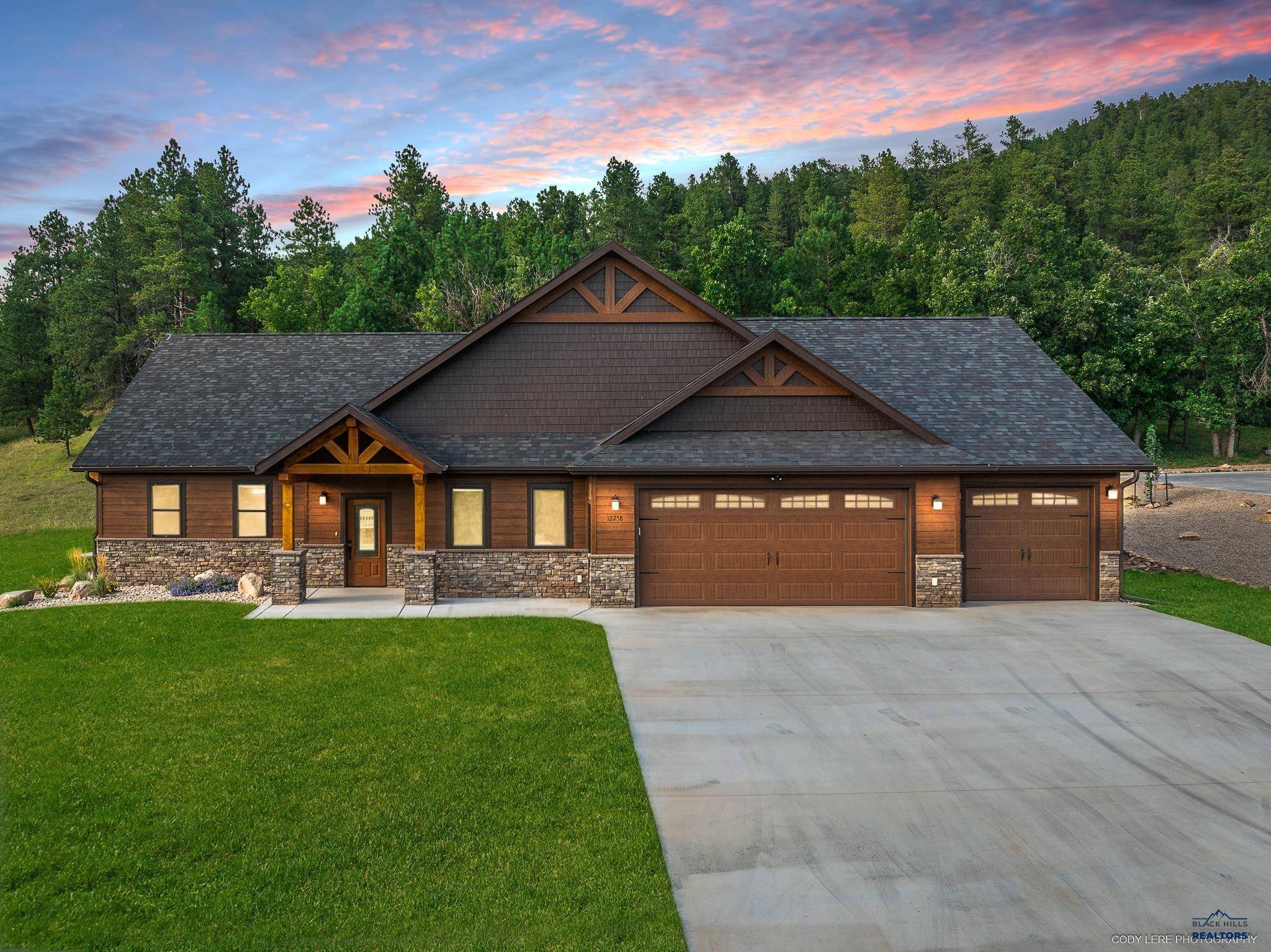 12258 Vacation Ct, Sturgis, SD 57785