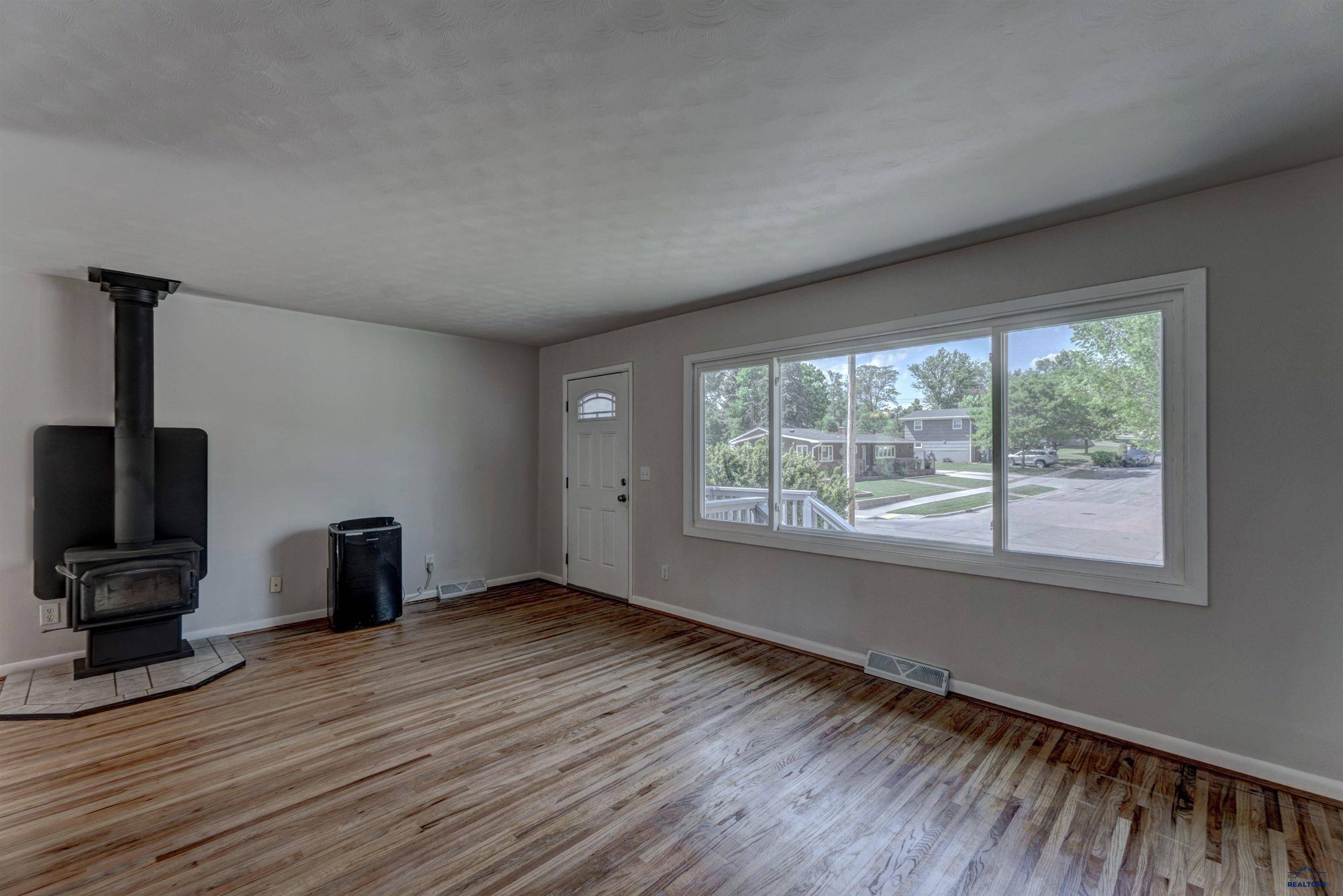 Rapid City, SD 57702,4717 Baldwin St