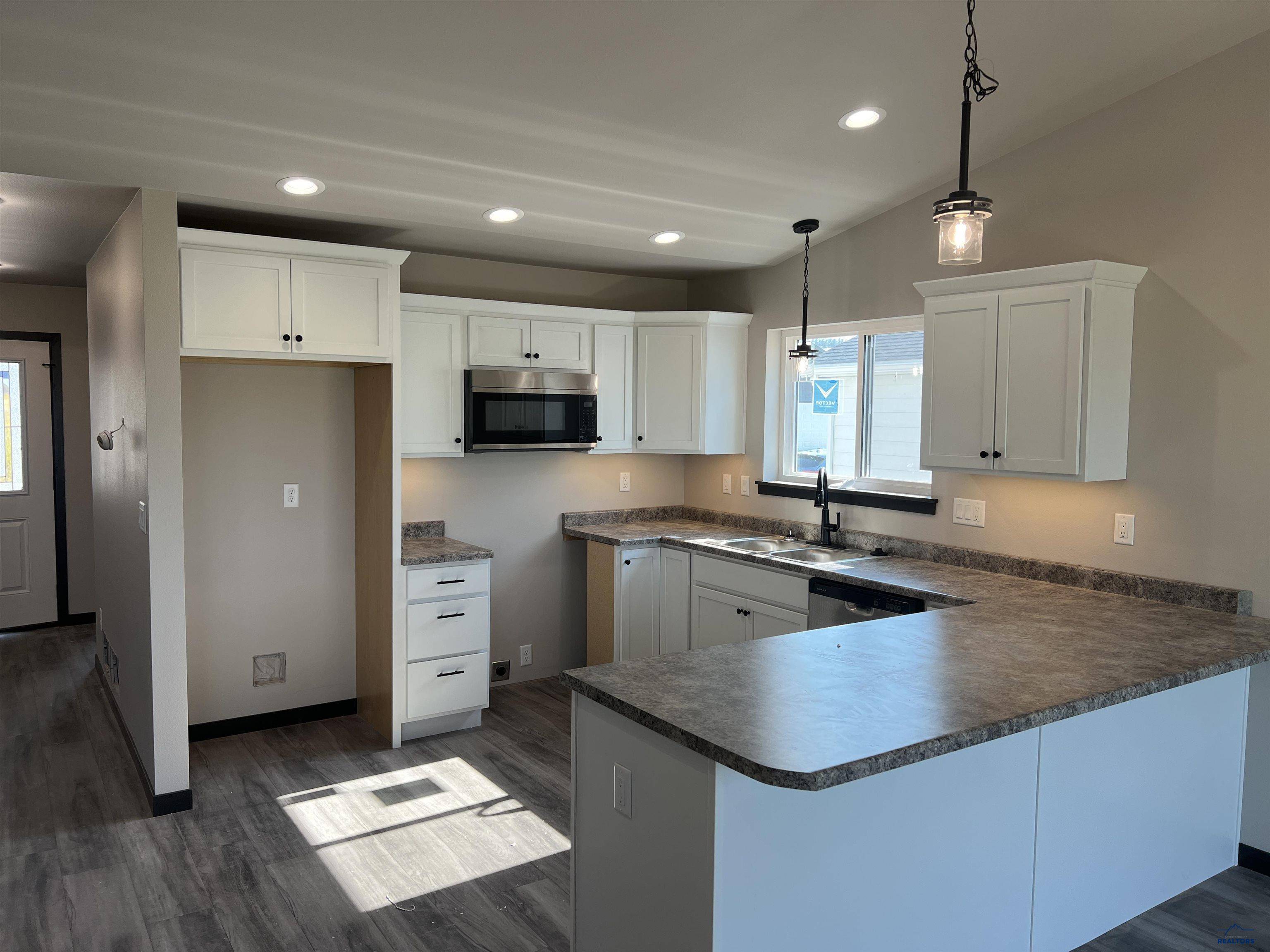 Rapid City, SD 57701,5232 Bunker Dr