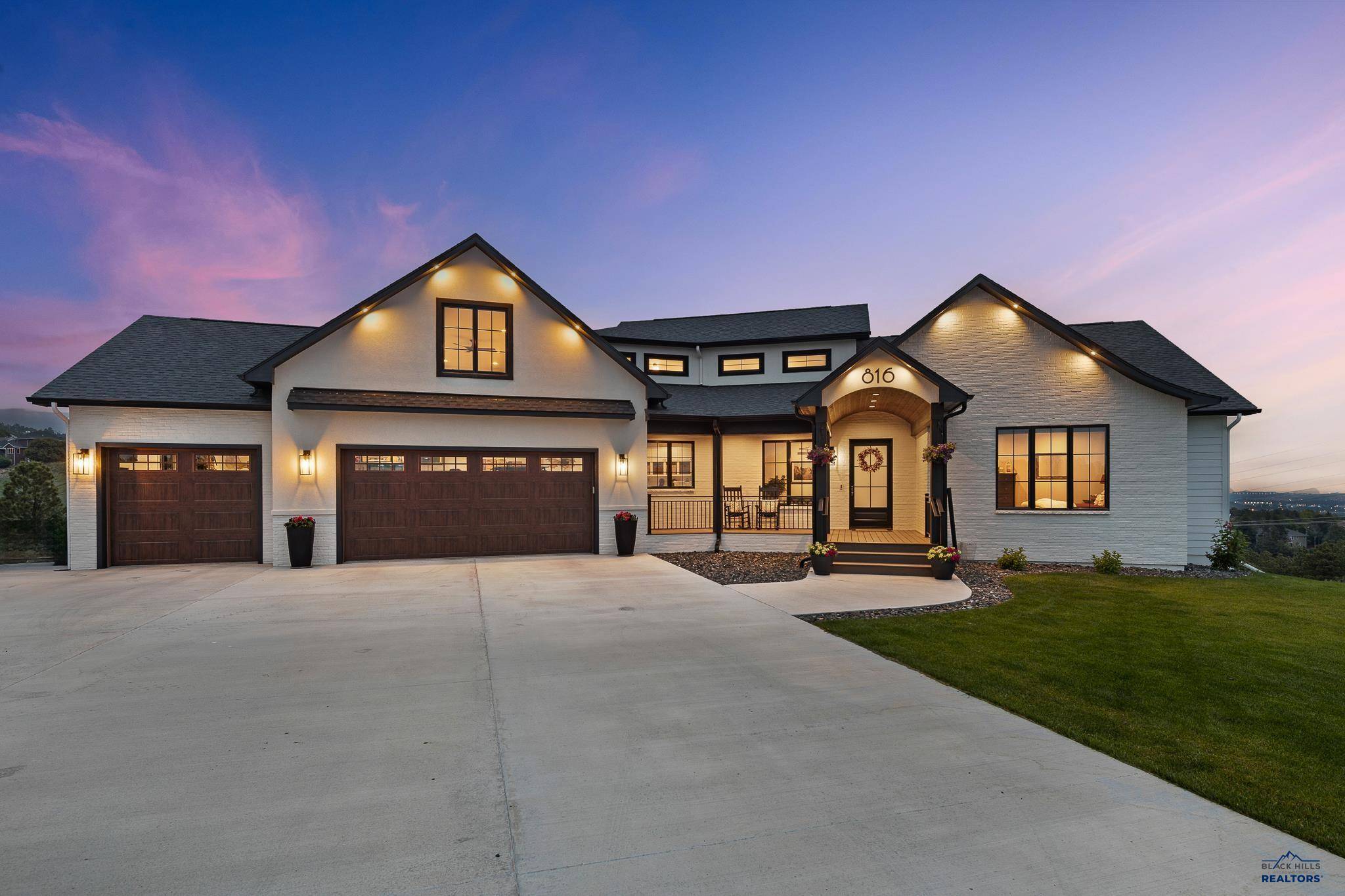 816 W Minnesota St, Rapid City, SD 57701