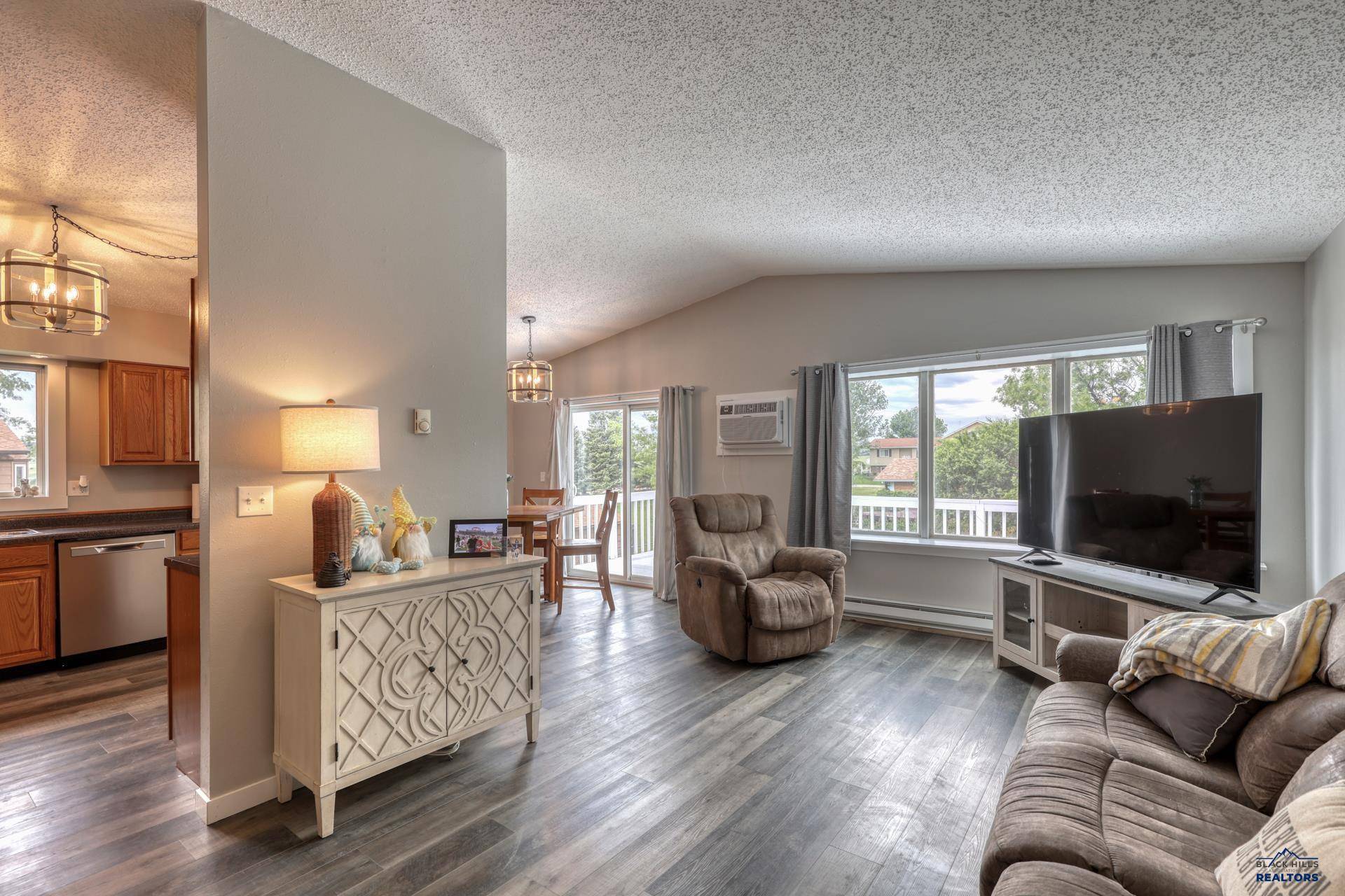 Rapid City, SD 57701,6556 Beverly Dr