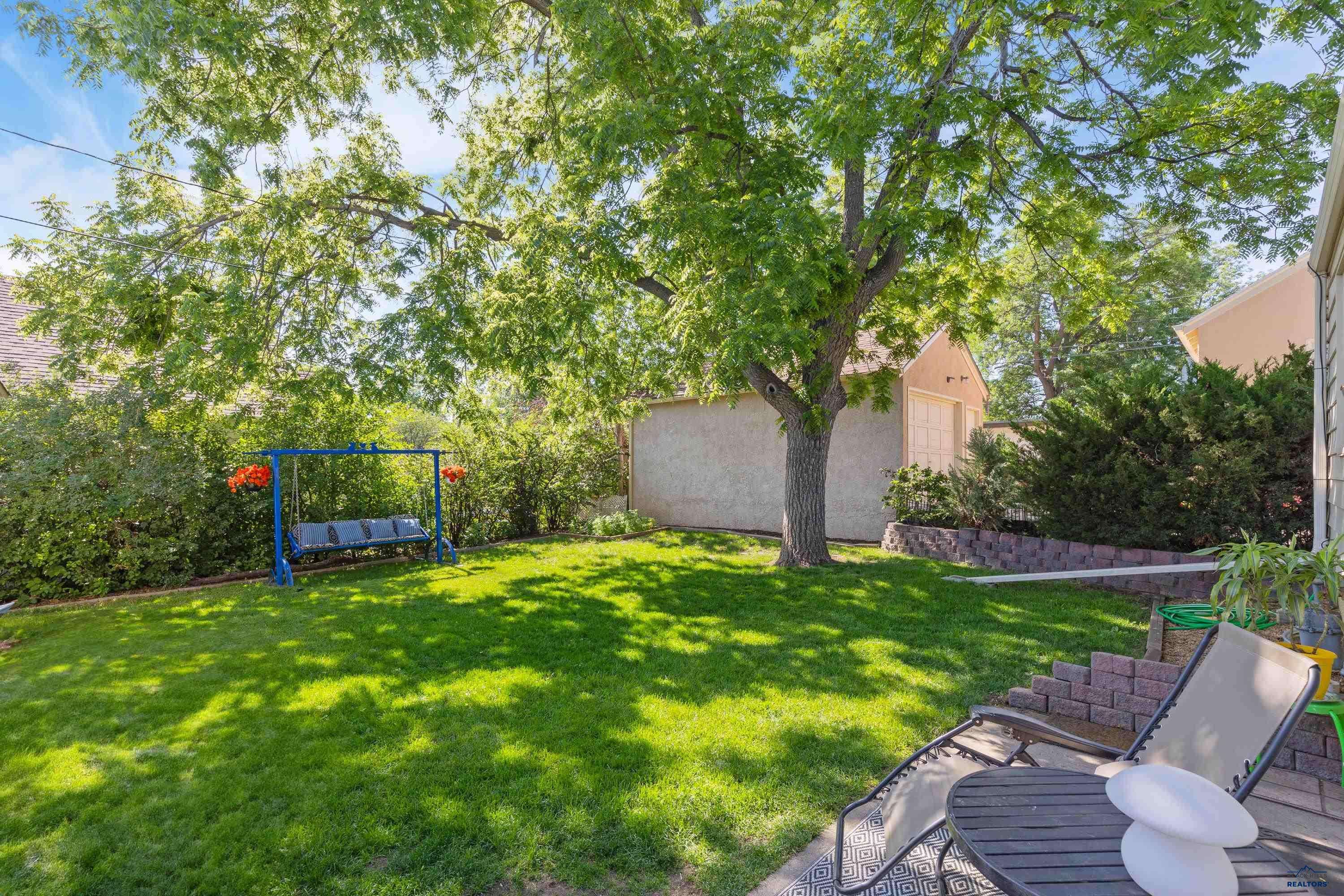 Rapid City, SD 57701,1806 9th St